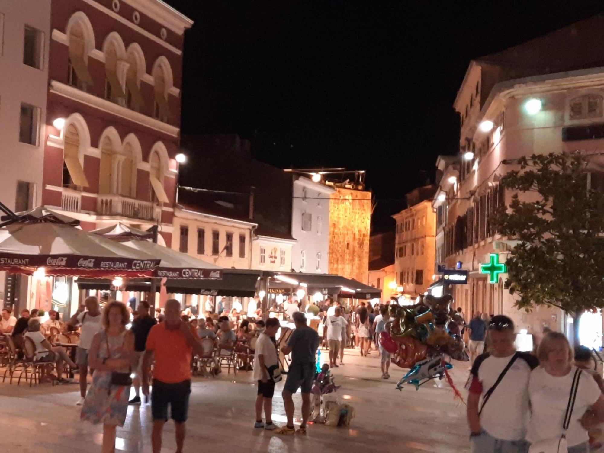 Parentium Town Beach Porec Exterior photo